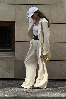 Костюм POLYHEDRON "Contour 08", alabaster air color