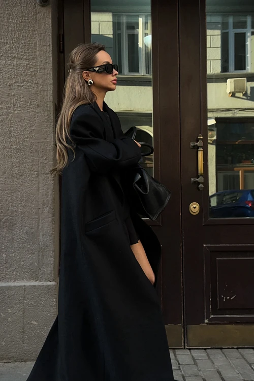 Фото пальто polyhedron "feel it", only deep black color в интернет-магазине POLYHEDRON