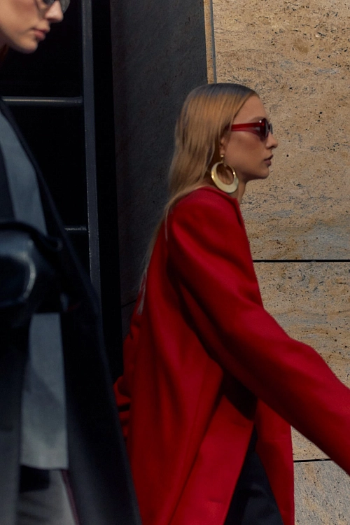 Фото пальто polyhedron "feel it", red horizon color в интернет-магазине POLYHEDRON