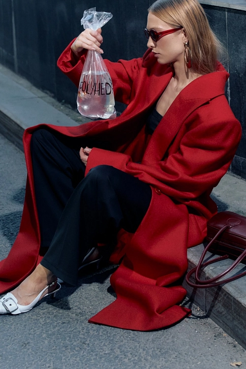 Фото пальто polyhedron "feel it", red horizon color в интернет-магазине POLYHEDRON